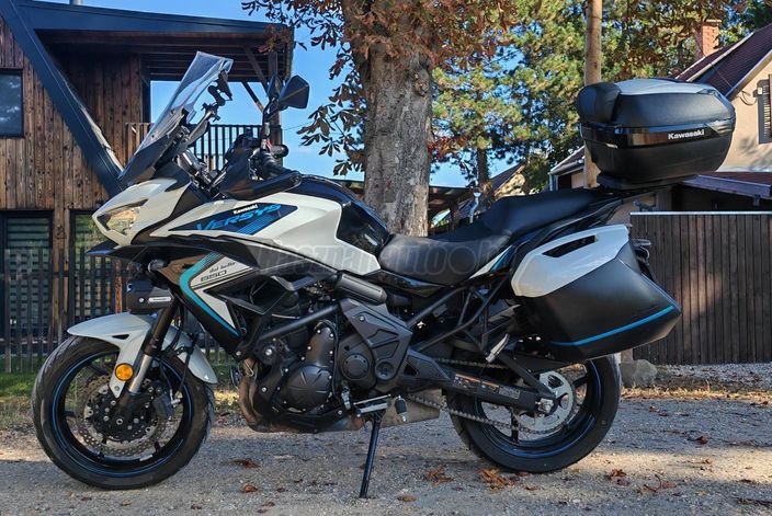 KAWASAKI VERSYS 650