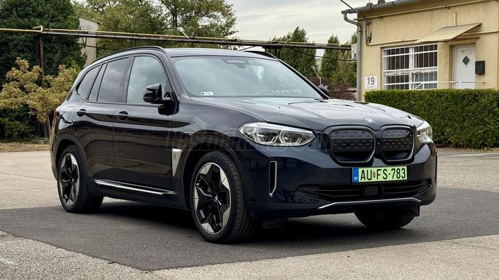 BMW IX3 Impressive