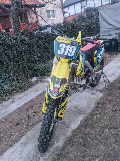 SUZUKI RM-Z 450