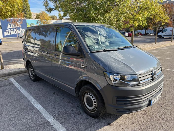 VOLKSWAGEN TRANSPORTER T6 2.0 TDi BMT RT (3 személyes )