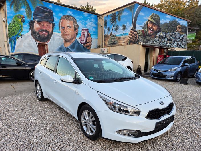 KIA CEE'D SW 1.6 GDI FIFA Prémium