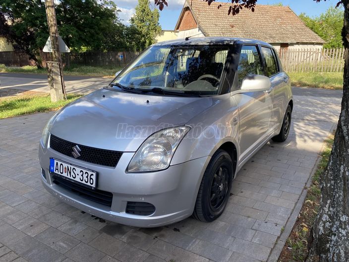 SUZUKI SWIFT 1.3 GC AC
