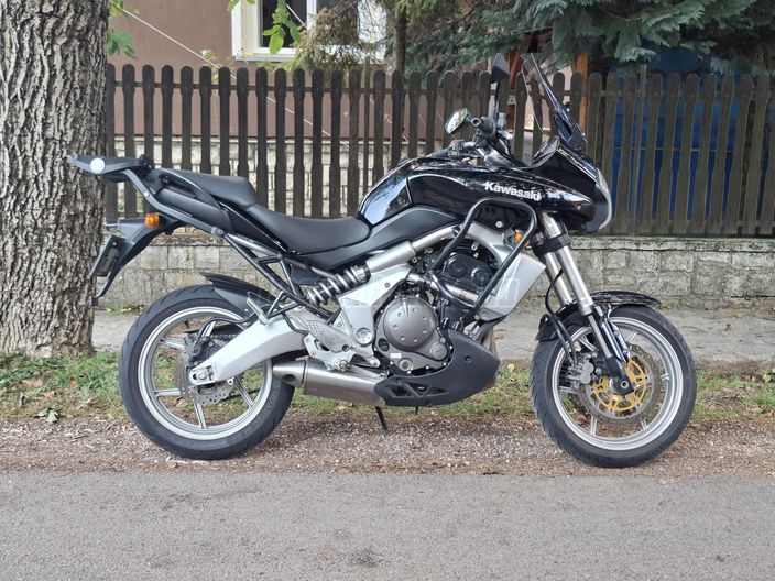KAWASAKI VERSYS 650