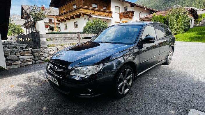 SUBARU LEGACY 2.0 Trend