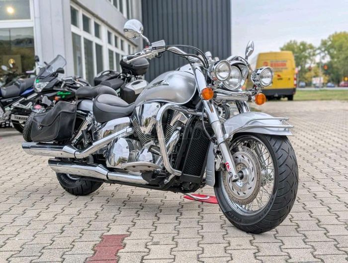HONDA VTX 1300