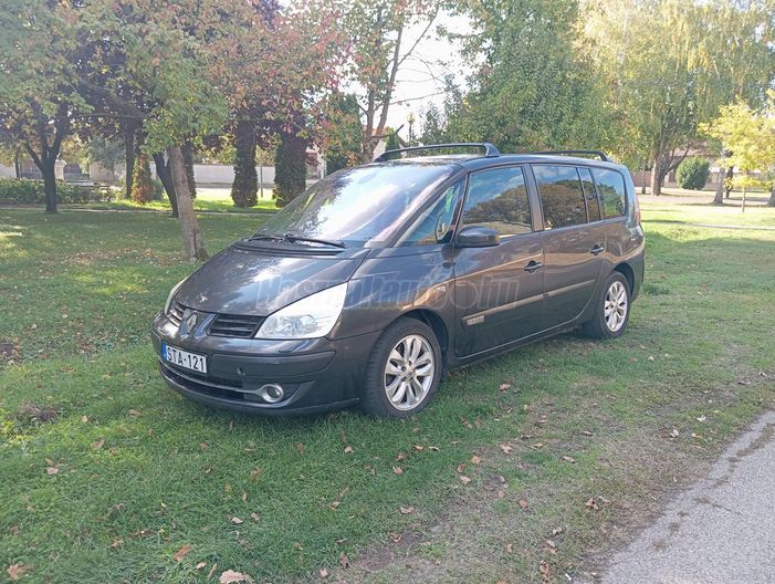 RENAULT ESPACE 2.2 dCi Expression