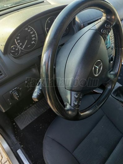 MERCEDES-BENZ A 200 CDI Elegance