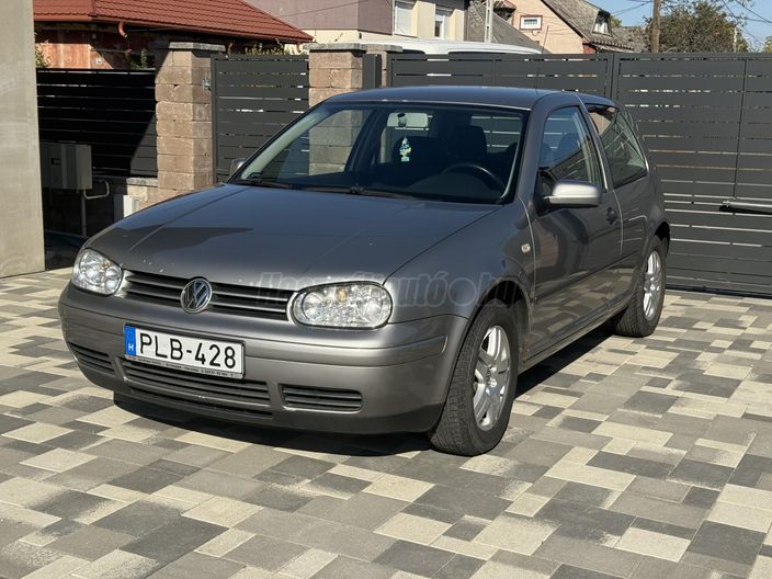 VOLKSWAGEN GOLF IV 1.9 PD TDi