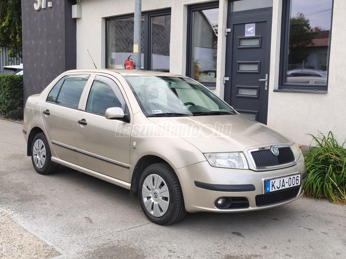 SKODA FABIA Sedan 1.4 16V Ambiente