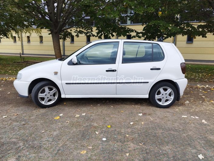 VOLKSWAGEN POLO III 1.0 50 Comfort Servo