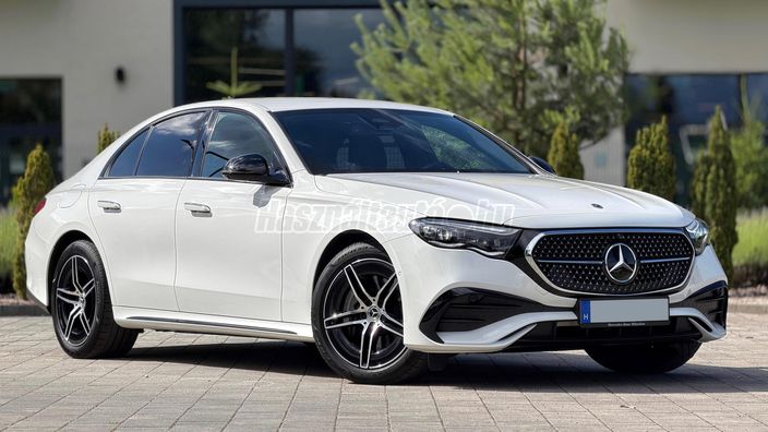 MERCEDES-BENZ E 300 e 9G-TRONIC Plug-in hybrid