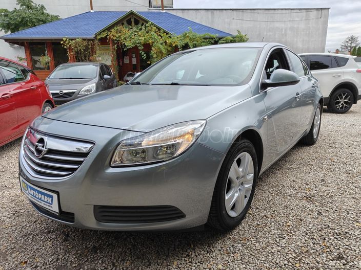 OPEL INSIGNIA 2.0 CDTI Cosmo
