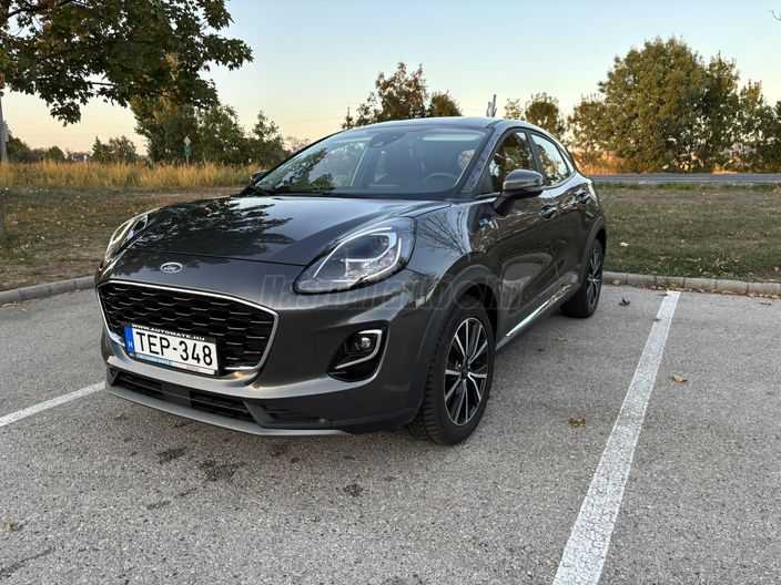 FORD PUMA 1.0 EcoBoost Titanium