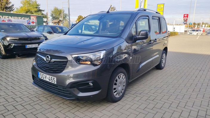 OPEL COMBO Life 1.2 T Enjoy (7 személyes )