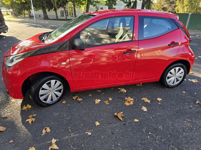 TOYOTA AYGO 1.0 x+comfort II