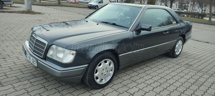 MERCEDES-BENZ W 124