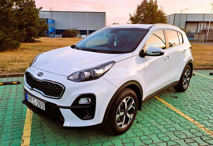 KIA SPORTAGE 1.6 GDI Silver