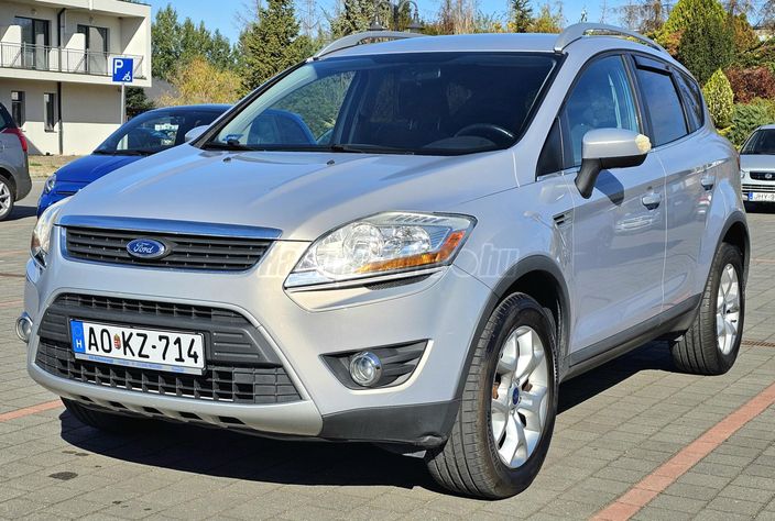 FORD KUGA 2.0 TDCi Titanium