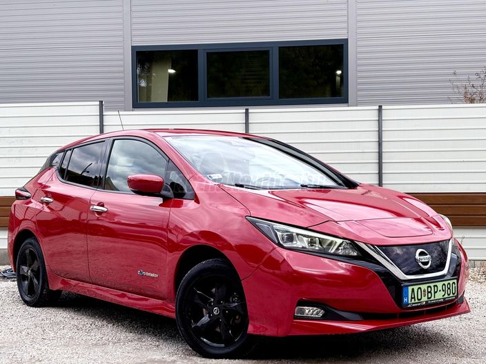 NISSAN LEAF Tekna e+ 62kWh (Automata)