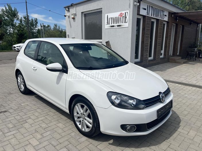 VOLKSWAGEN GOLF VI 1.6 TDi Trendline DSG