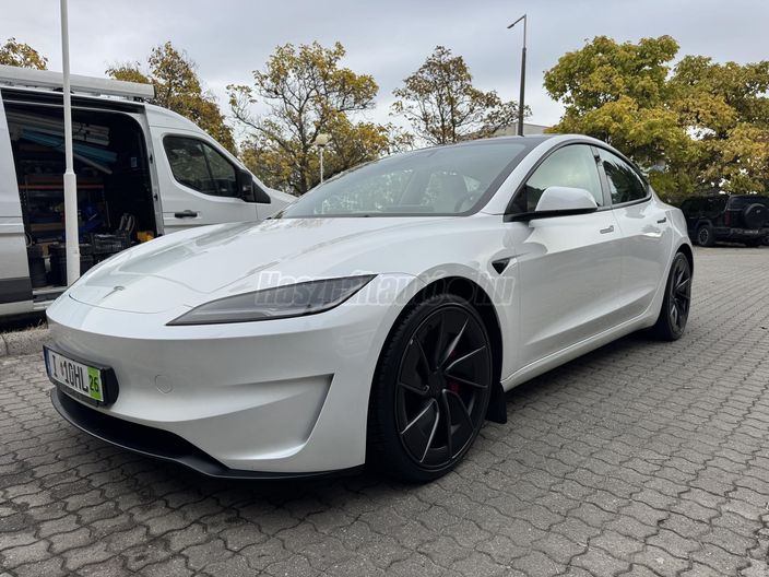 TESLA MODEL 3 Performance AWD (Automata)
