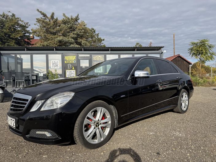 MERCEDES-BENZ E 350 BLUETEC Avantgarde (Automata)