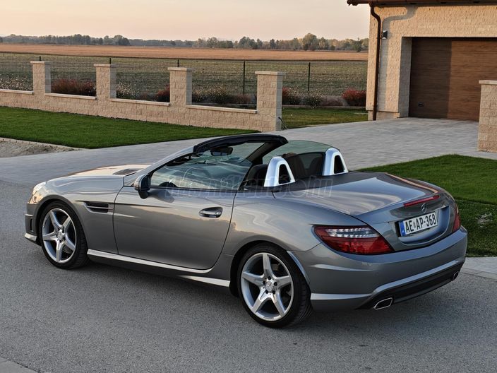 MERCEDES-BENZ SLK 350 (Automata)