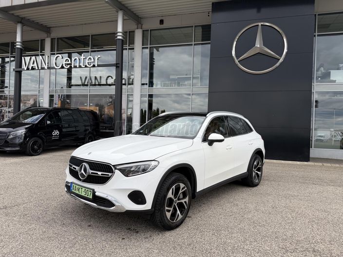 MERCEDES-BENZ GLC 300 e 4Matic 9G-TRONIC Plug-in hybrid
