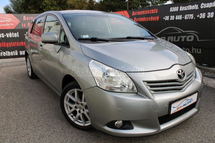 TOYOTA VERSO 2.0 D-4D Style Navi