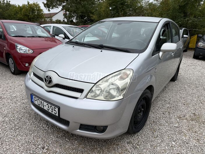 TOYOTA COROLLA VERSO 1.8 Linea Terra