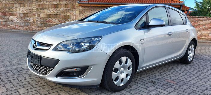 OPEL ASTRA J 1.4 T Active
