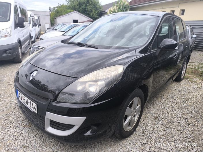 RENAULT SCENIC Scénic 1.5 dCi Authentique
