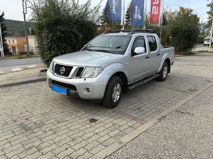 NISSAN NAVARA 4WD Double 2.5D Platinum
