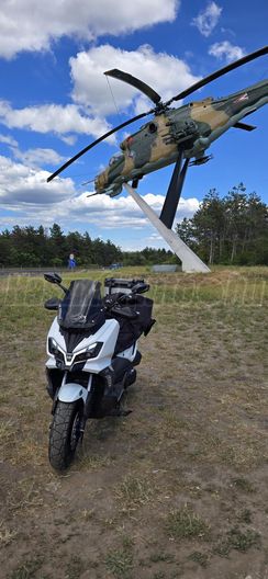 SYM ADX 300