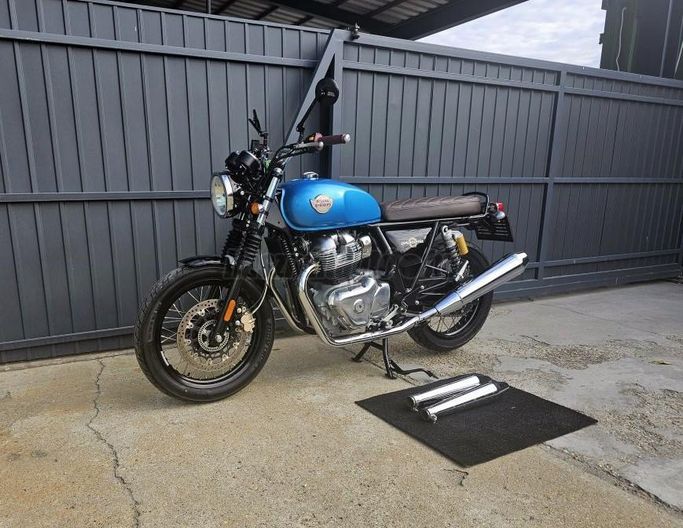 ROYAL ENFIELD INTERCEPTOR