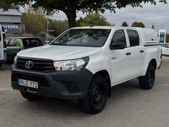 TOYOTA HILUX 2.4 D-4D 4x4 Double Active TSS