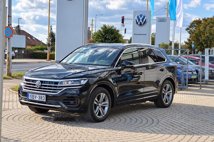 VOLKSWAGEN TOUAREG 4.0 V8 TDI R-Line Tiptronic ic