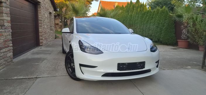 TESLA MODEL 3 RWD Premium (Automata)