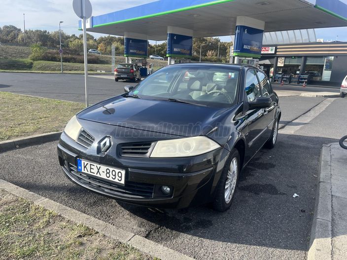 RENAULT MEGANE Limousine 1.5 dCi Privilege