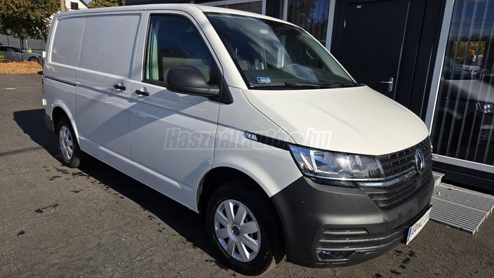VOLKSWAGEN TRANSPORTER 2.0 TDi T6.1 RT