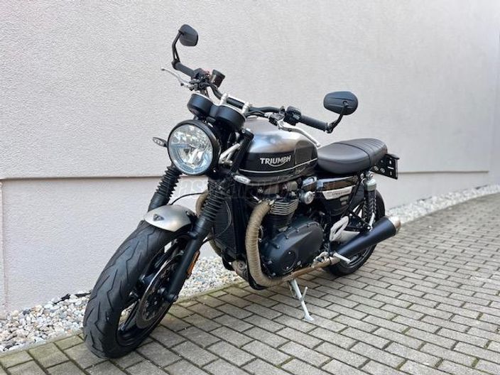 TRIUMPH SPEED TWIN