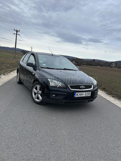 FORD FOCUS 1.8 TDCi Trend