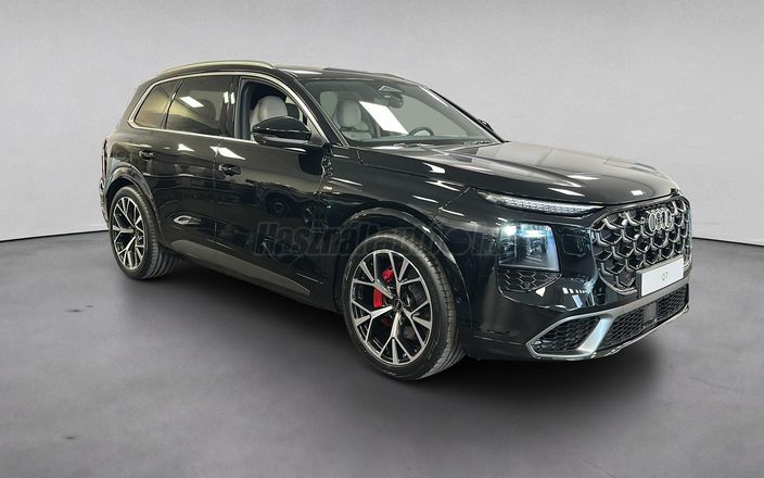 AUDI Q7 TDI quattro Tiptronic ic [7 személy]