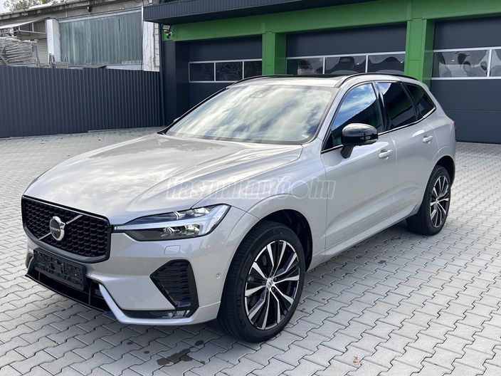 VOLVO XC60 2.0 [B5] MHEV Ultra Dark AWD Geartronic
