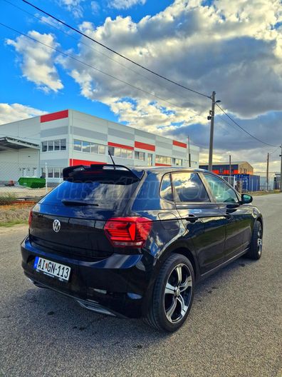 VOLKSWAGEN POLO VI 1.0 MPI Trendline