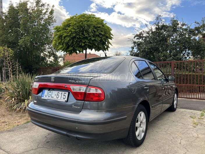 SEAT TOLEDO 1.6 16V Premium Plus