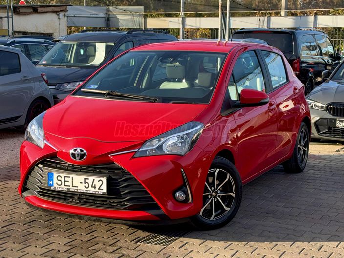 TOYOTA YARIS 1.5 Dual VVT-iE Active City