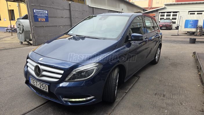 MERCEDES-BENZ B 200 CDI BlueEFFICIENCY (Automata)