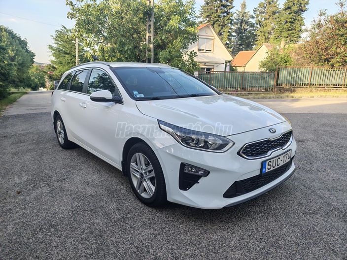KIA CEE'D Ceed SW 1.6 CRDi HP Gold DCT