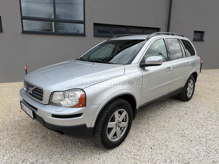 VOLVO XC90 2.4 D [D5] Kinetic